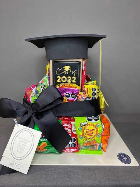 TORRE DE DULCES GRADUACIÓN