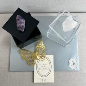 CAJA DE ACRÍLICO CON CUARZO