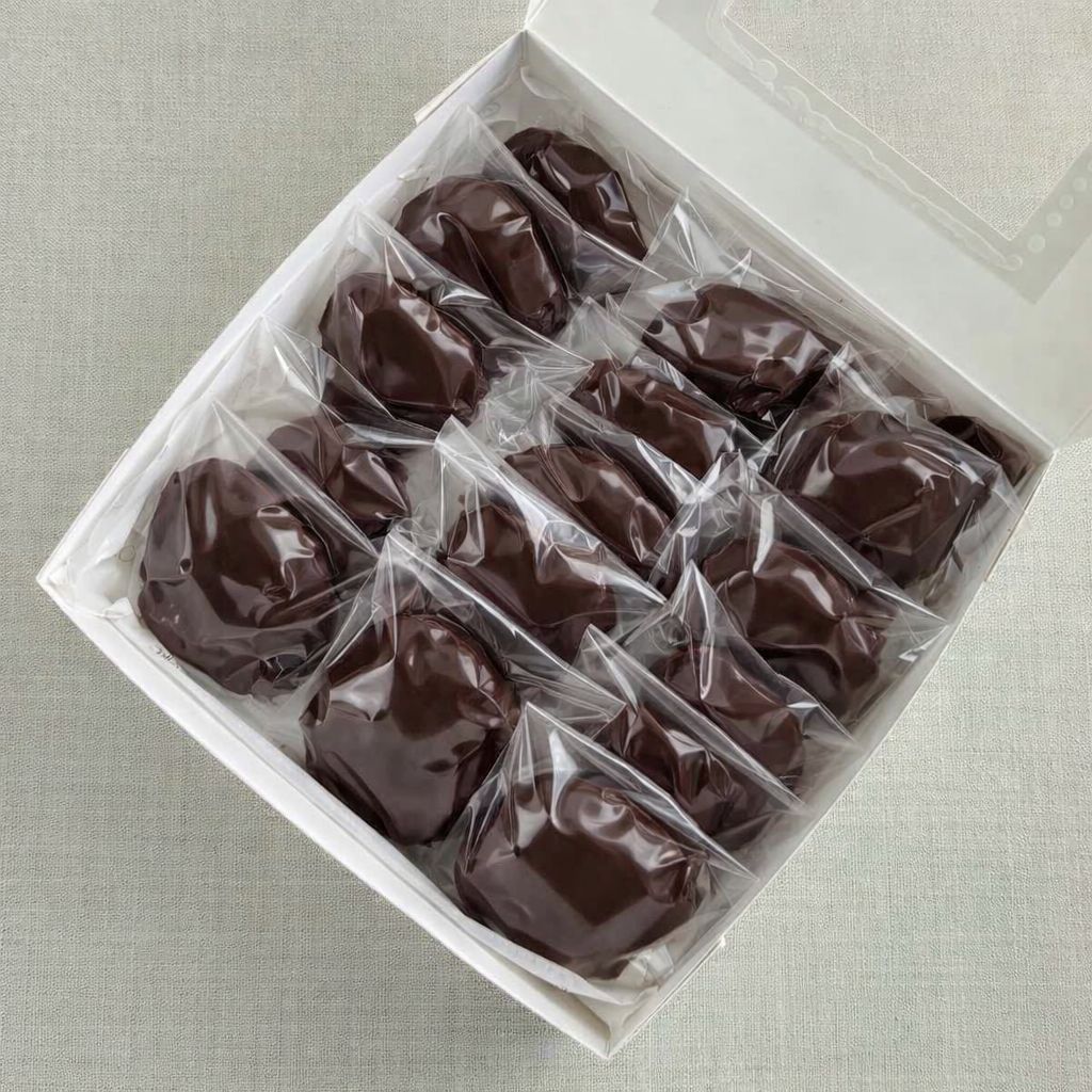 Duraznos-prensados-en-caja-Con-chocolate